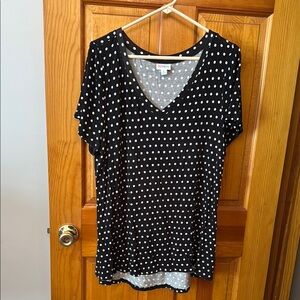 LuLaRoe Black and White Short Sleeve Blouse